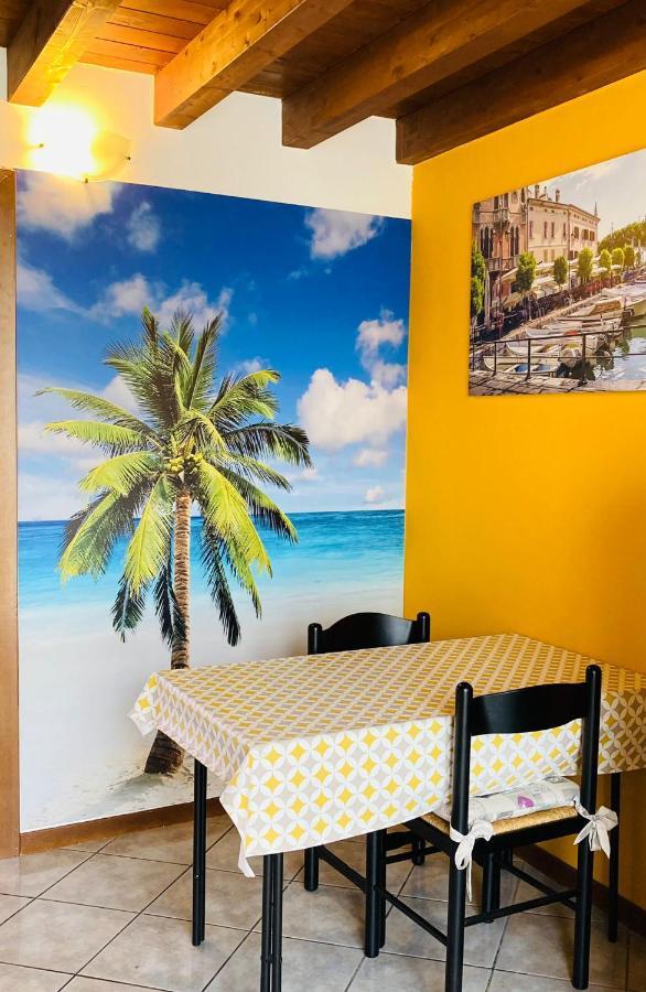 Palm Beach - Your Private And Complete Apartment In Desenzano Del Garda Eksteriør bilde