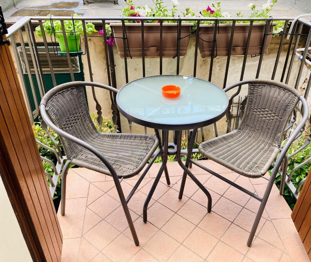 Palm Beach - Your Private And Complete Apartment In Desenzano Del Garda Eksteriør bilde