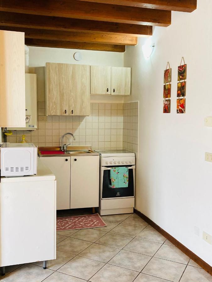 Palm Beach - Your Private And Complete Apartment In Desenzano Del Garda Eksteriør bilde